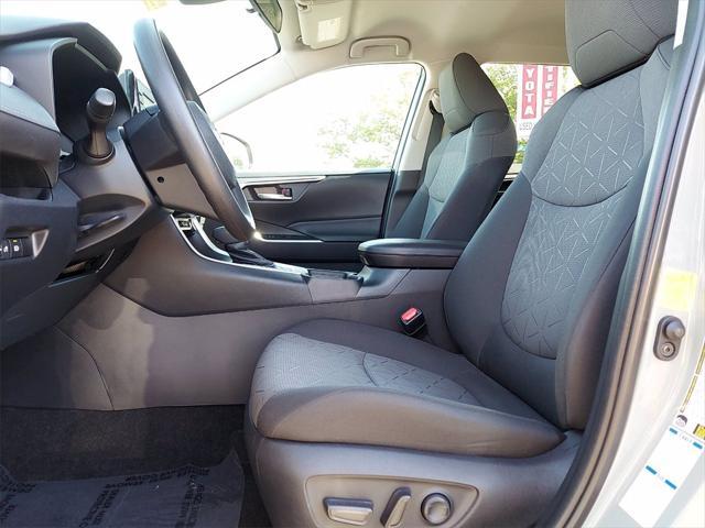 used 2020 Toyota RAV4 car, priced at $19,265