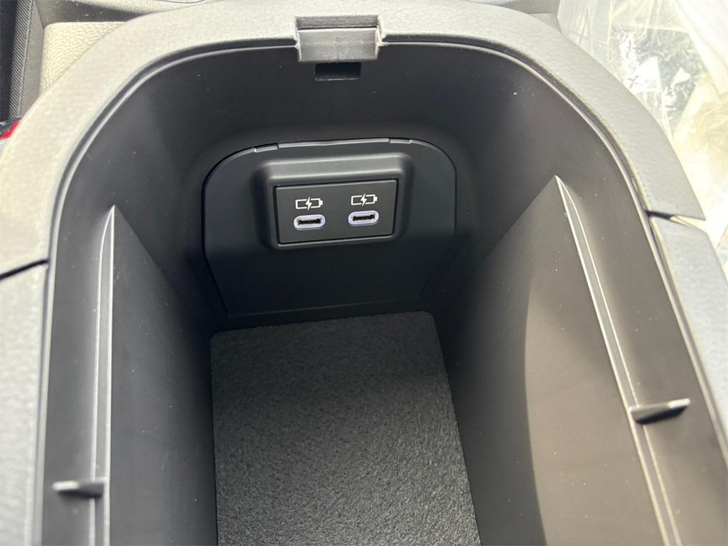 new 2025 Toyota RAV4 car, priced at $35,425