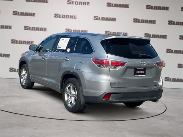 used 2015 Toyota Highlander car, priced at $21,147