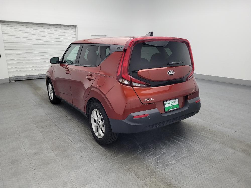 used 2021 Kia Soul car, priced at $17,095