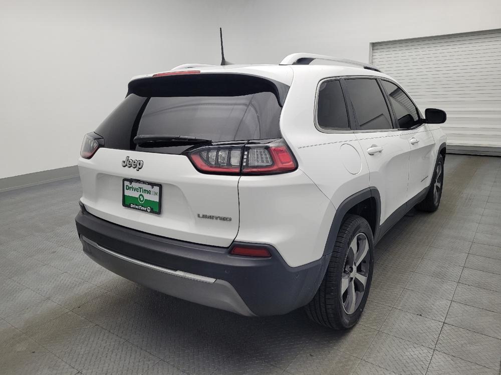 used 2019 Jeep Cherokee car, priced at $17,195