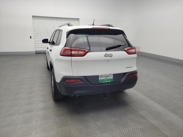 used 2016 Jeep Cherokee car, priced at $12,295