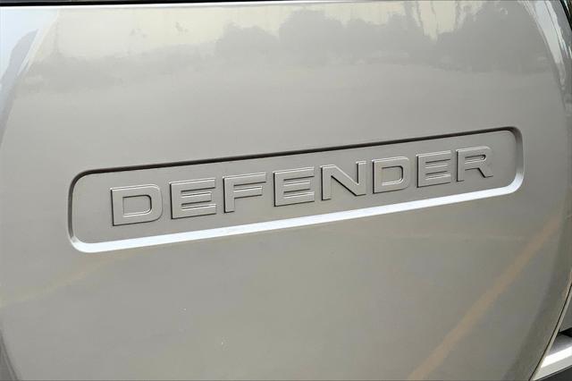 new 2024 Land Rover Defender car