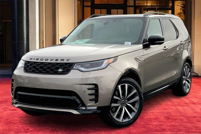 new 2025 Land Rover Discovery car, priced at $79,028