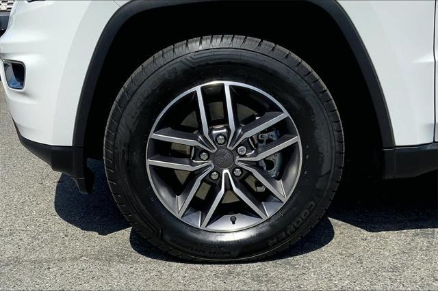 used 2021 Jeep Grand Cherokee car, priced at $28,573