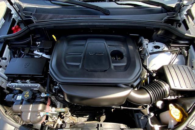 used 2021 Jeep Grand Cherokee car, priced at $28,573