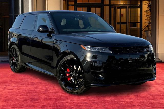 new 2025 Land Rover Range Rover Sport car, priced at $109,270