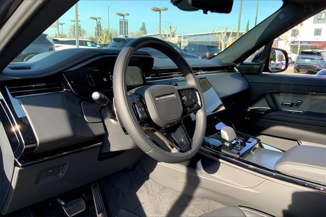 new 2025 Land Rover Range Rover Sport car, priced at $109,270