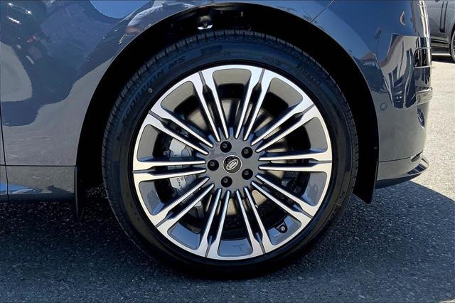 new 2025 Land Rover Range Rover Sport car, priced at $119,195
