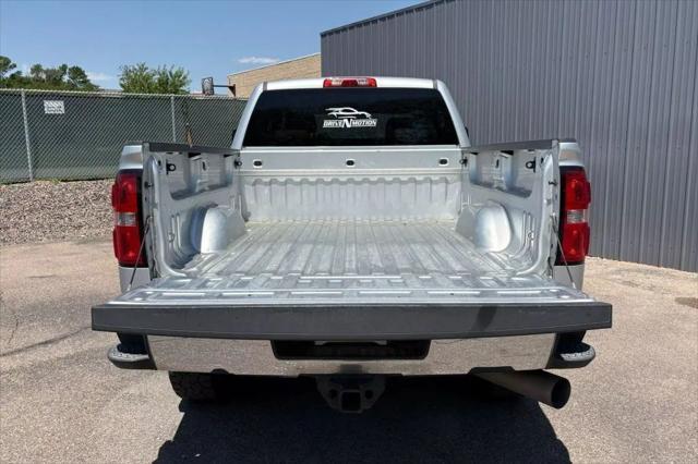 used 2015 GMC Sierra 2500 car, priced at $25,984
