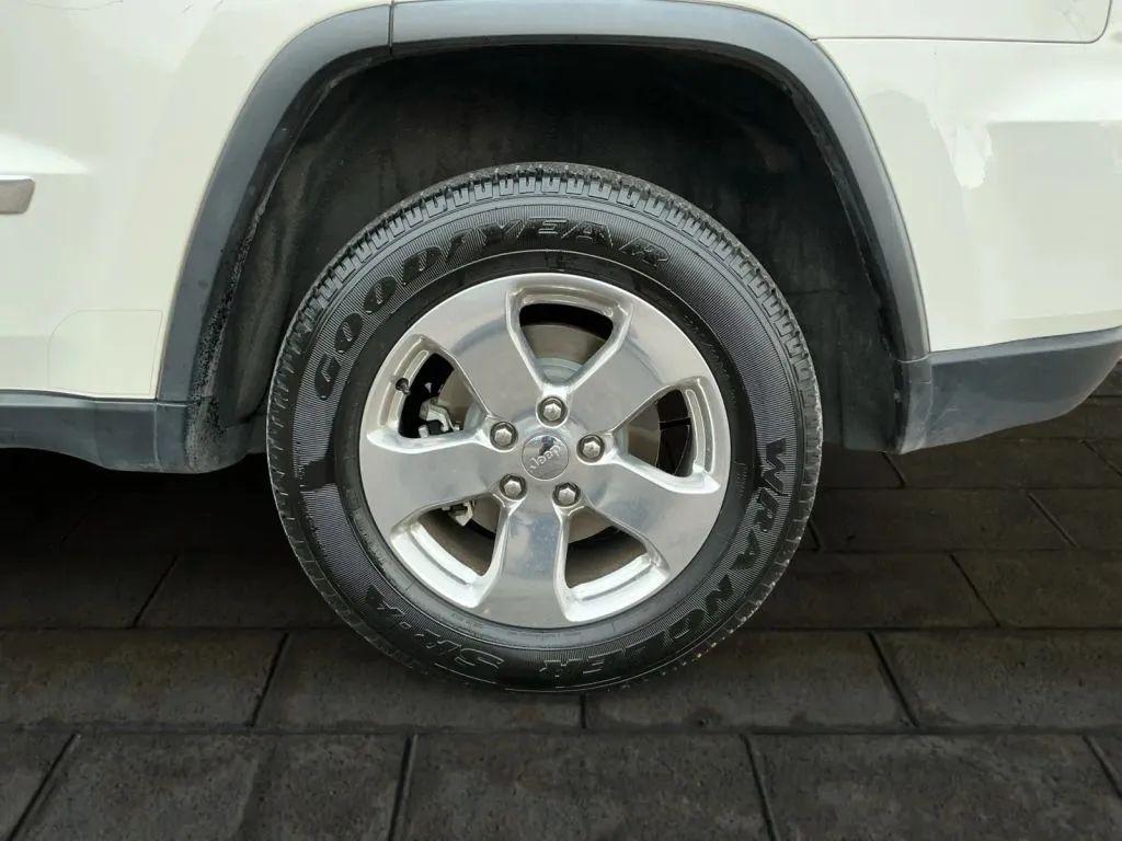 used 2011 Jeep Grand Cherokee car, priced at $10,484