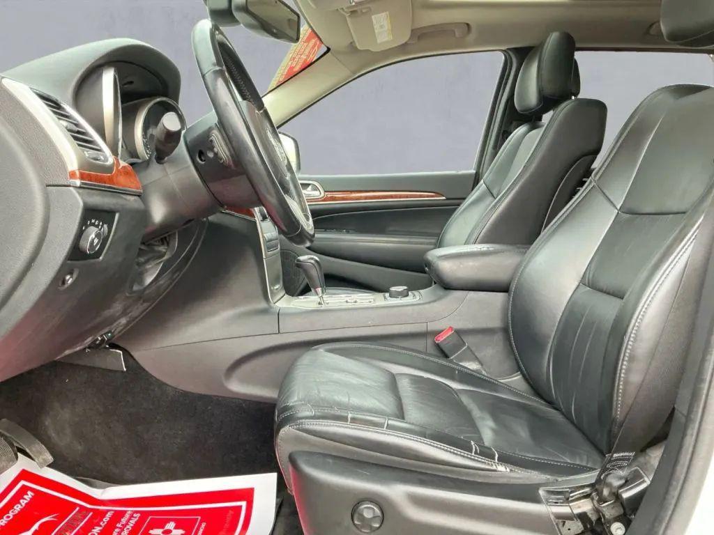 used 2011 Jeep Grand Cherokee car, priced at $10,484