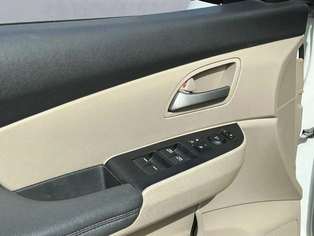 used 2013 Honda Odyssey car, priced at $11,984