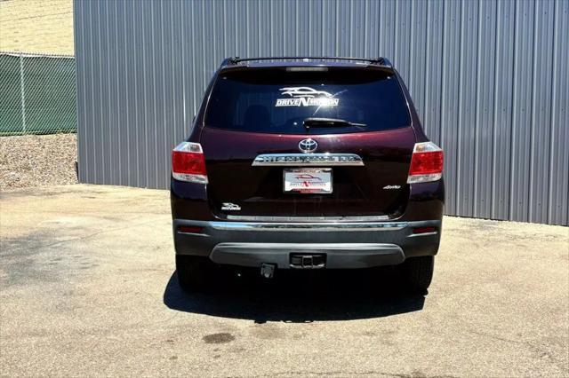 used 2012 Toyota Highlander car, priced at $16,984
