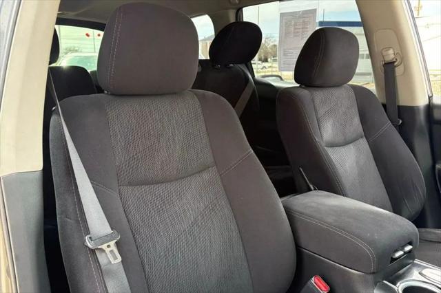 used 2016 Nissan Pathfinder car, priced at $3,967