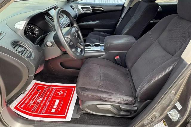 used 2016 Nissan Pathfinder car, priced at $3,967