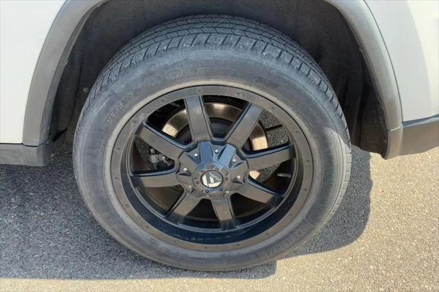 used 2011 Jeep Grand Cherokee car, priced at $3,967