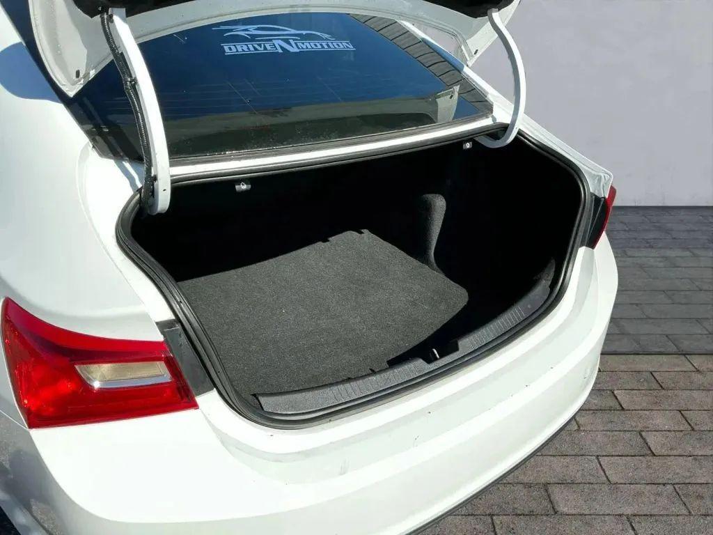 used 2018 Chevrolet Malibu car, priced at $6,971