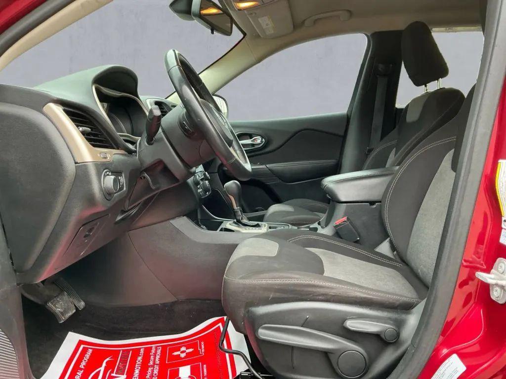 used 2016 Jeep Cherokee car, priced at $10,484