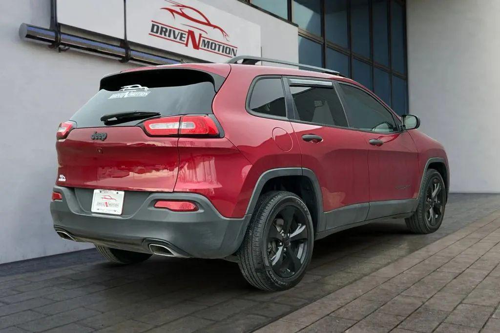 used 2016 Jeep Cherokee car, priced at $10,484