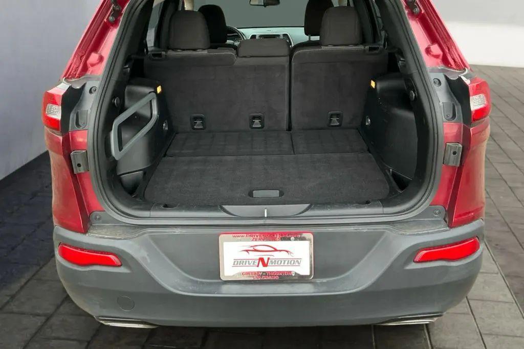 used 2016 Jeep Cherokee car, priced at $10,484