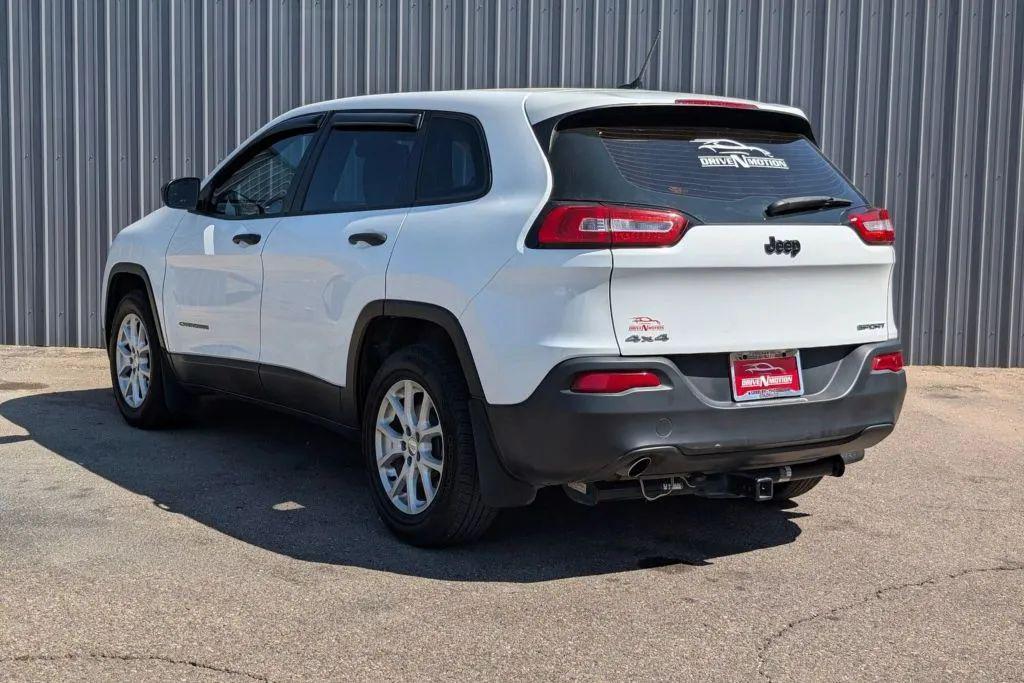 used 2017 Jeep Cherokee car, priced at $7,467