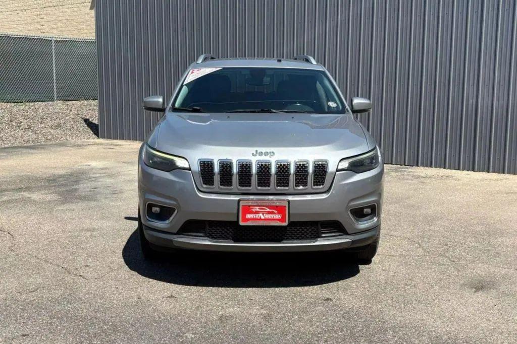 used 2020 Jeep Cherokee car, priced at $13,471