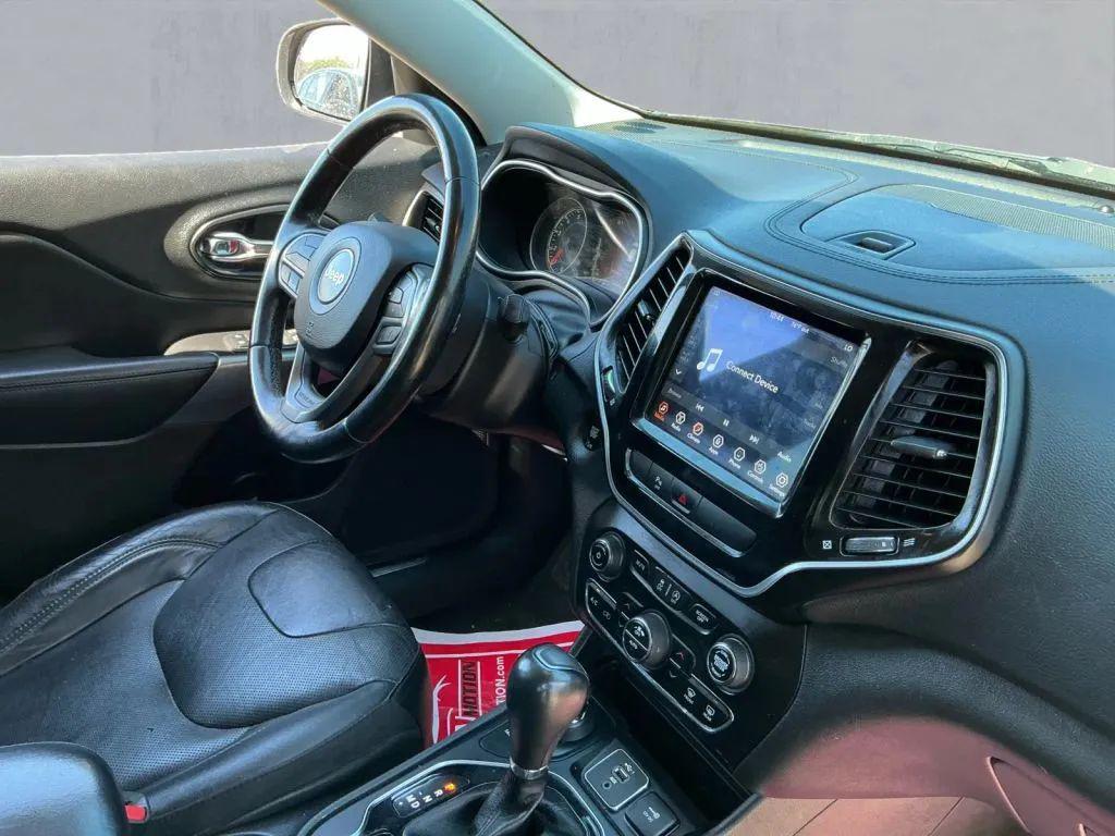 used 2020 Jeep Cherokee car, priced at $13,471