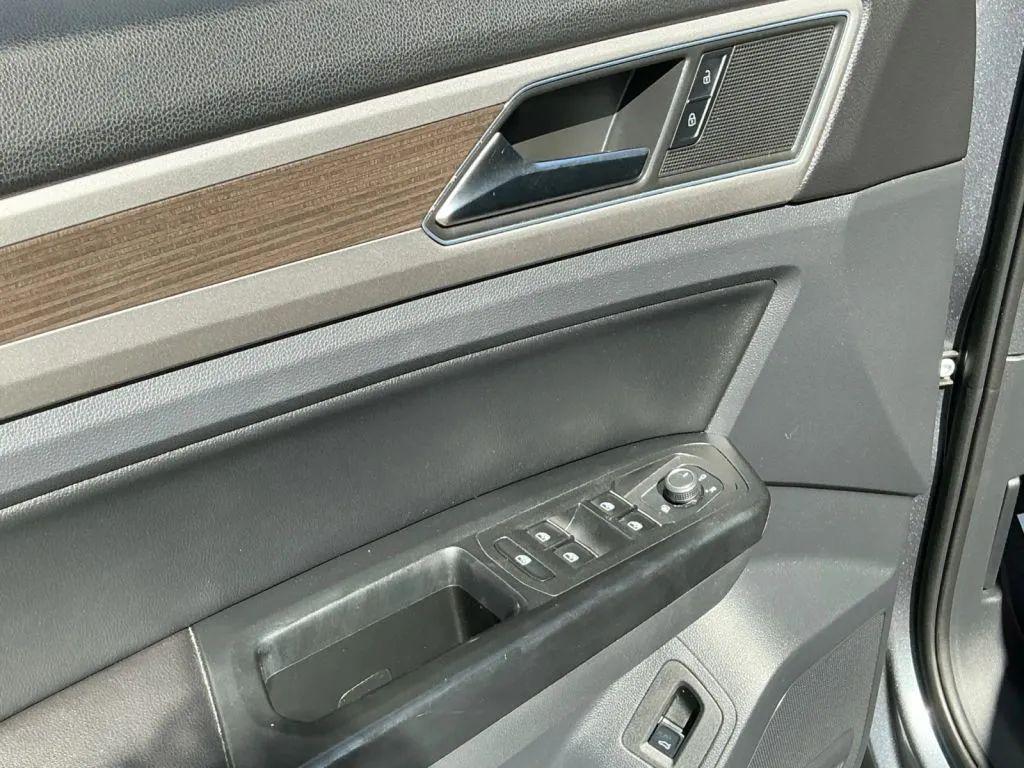 used 2019 Volkswagen Atlas car, priced at $20,984