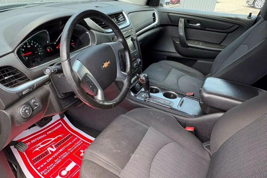 used 2017 Chevrolet Traverse car, priced at $4,967