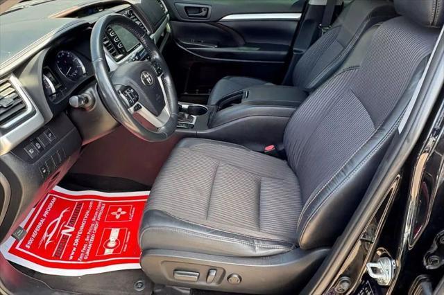 used 2019 Toyota Highlander car, priced at $20,984