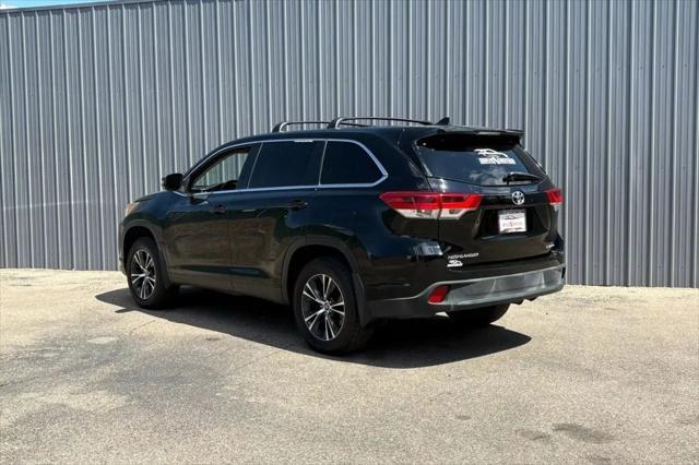 used 2019 Toyota Highlander car, priced at $20,984