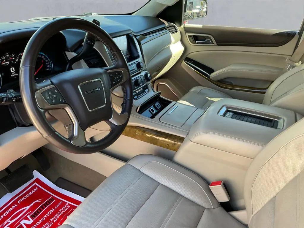 used 2017 GMC Yukon car, priced at $27,984