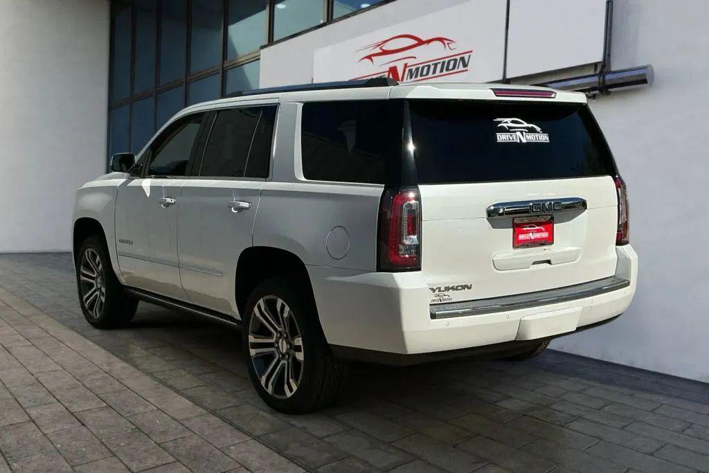 used 2017 GMC Yukon car, priced at $27,984