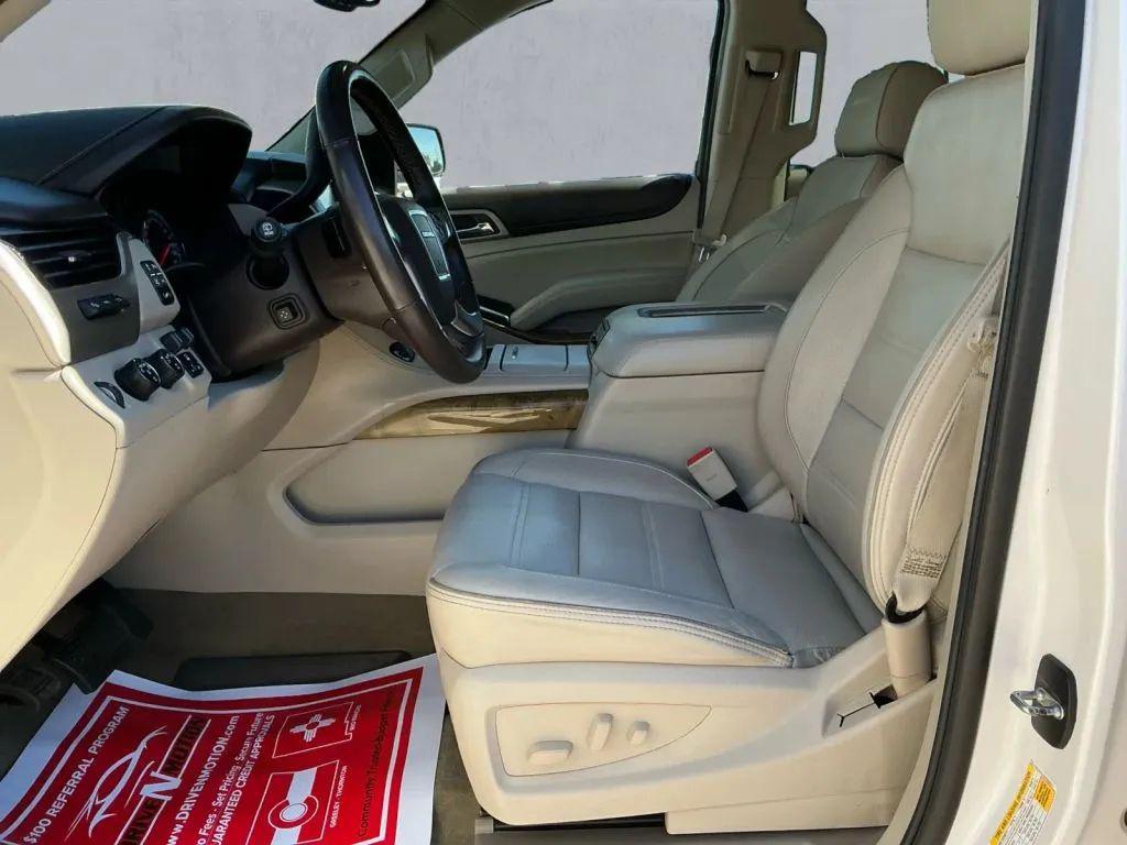 used 2017 GMC Yukon car, priced at $27,984