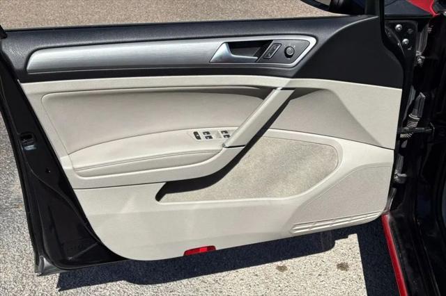 used 2015 Volkswagen Golf SportWagen car, priced at $9,984
