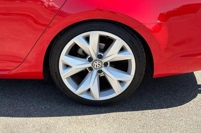 used 2015 Volkswagen Golf SportWagen car, priced at $9,984