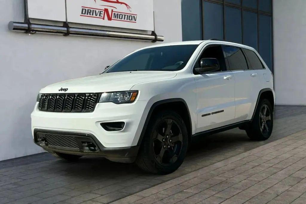 used 2018 Jeep Grand Cherokee car, priced at $17,484