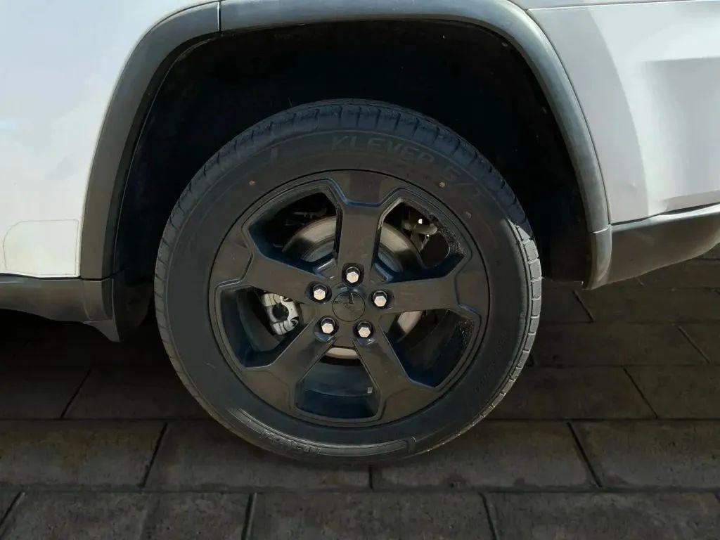 used 2018 Jeep Grand Cherokee car, priced at $17,484