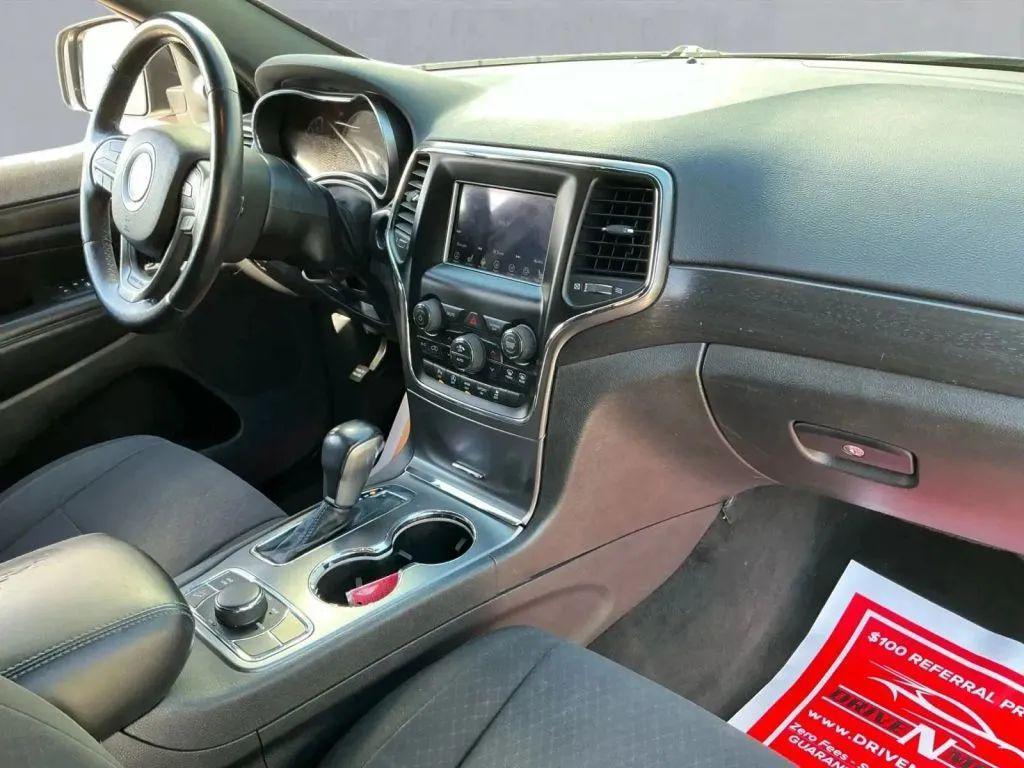 used 2018 Jeep Grand Cherokee car, priced at $17,484