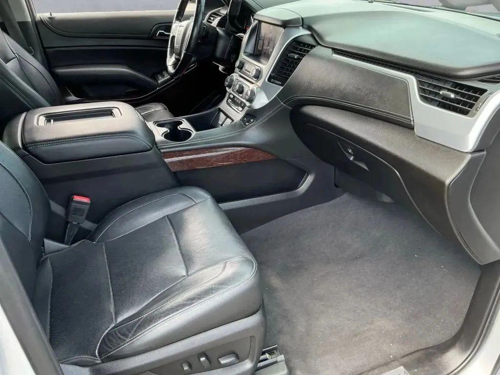 used 2019 GMC Yukon car, priced at $29,971