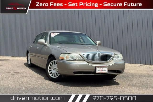 used 2003 Lincoln Town Car car, priced at $8,984