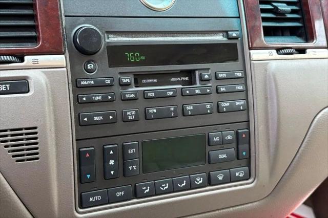 used 2003 Lincoln Town Car car, priced at $8,984