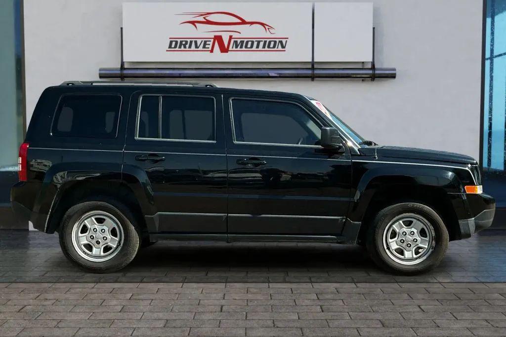 used 2015 Jeep Patriot car, priced at $7,984
