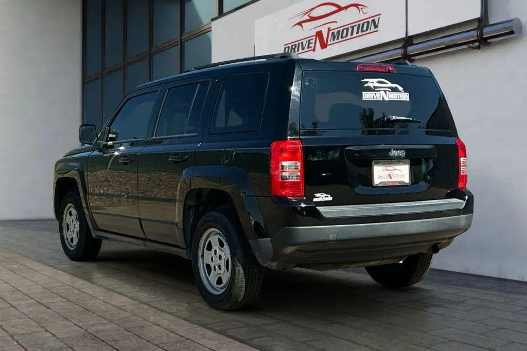 used 2015 Jeep Patriot car, priced at $7,984