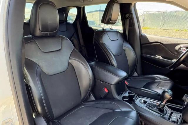 used 2019 Jeep Cherokee car, priced at $11,984