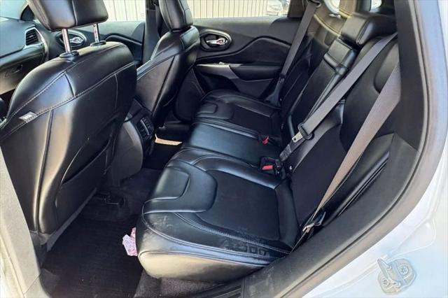 used 2019 Jeep Cherokee car, priced at $11,984