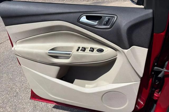 used 2015 Ford Escape car, priced at $10,984