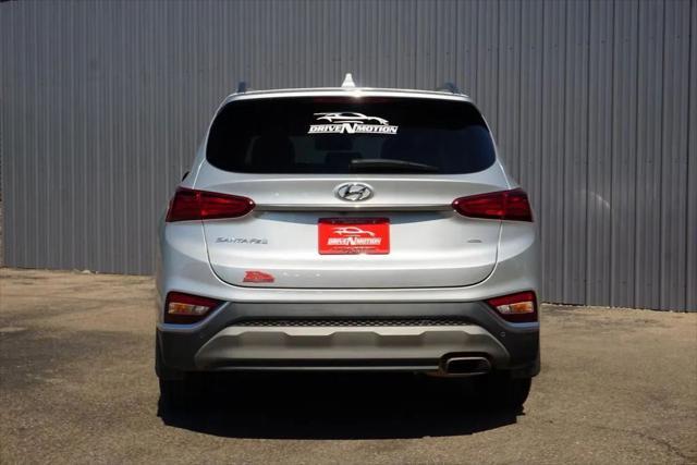 used 2019 Hyundai Santa Fe car, priced at $17,984