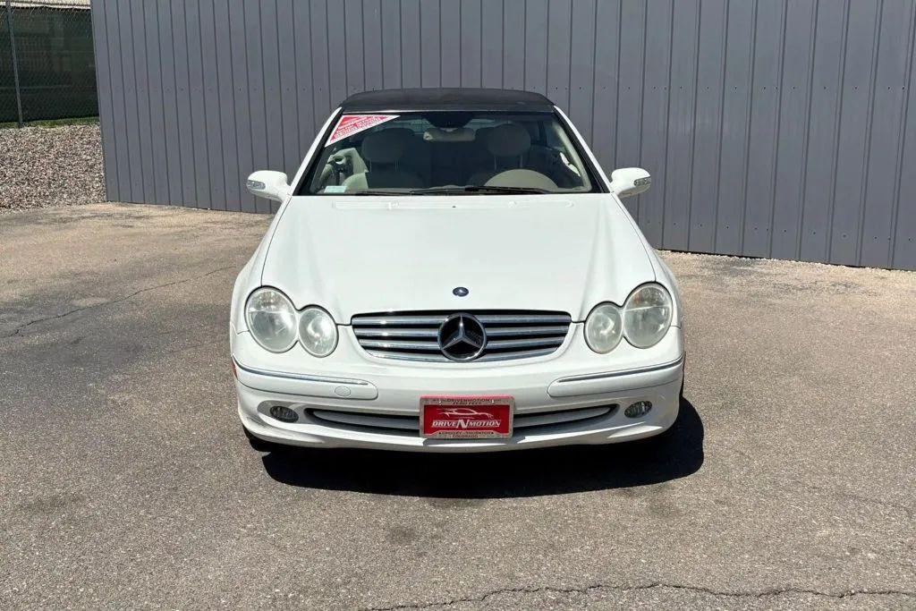 used 2005 Mercedes-Benz CLK-Class car, priced at $10,484